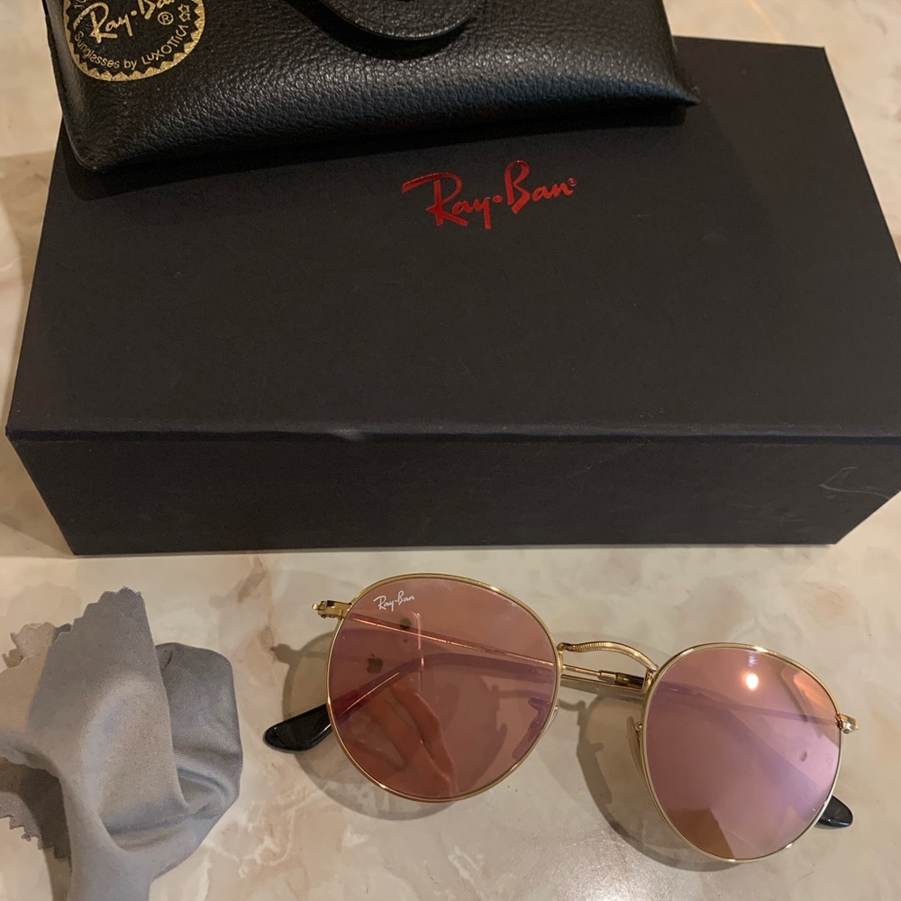 Round flash lenses, Ray-Ban